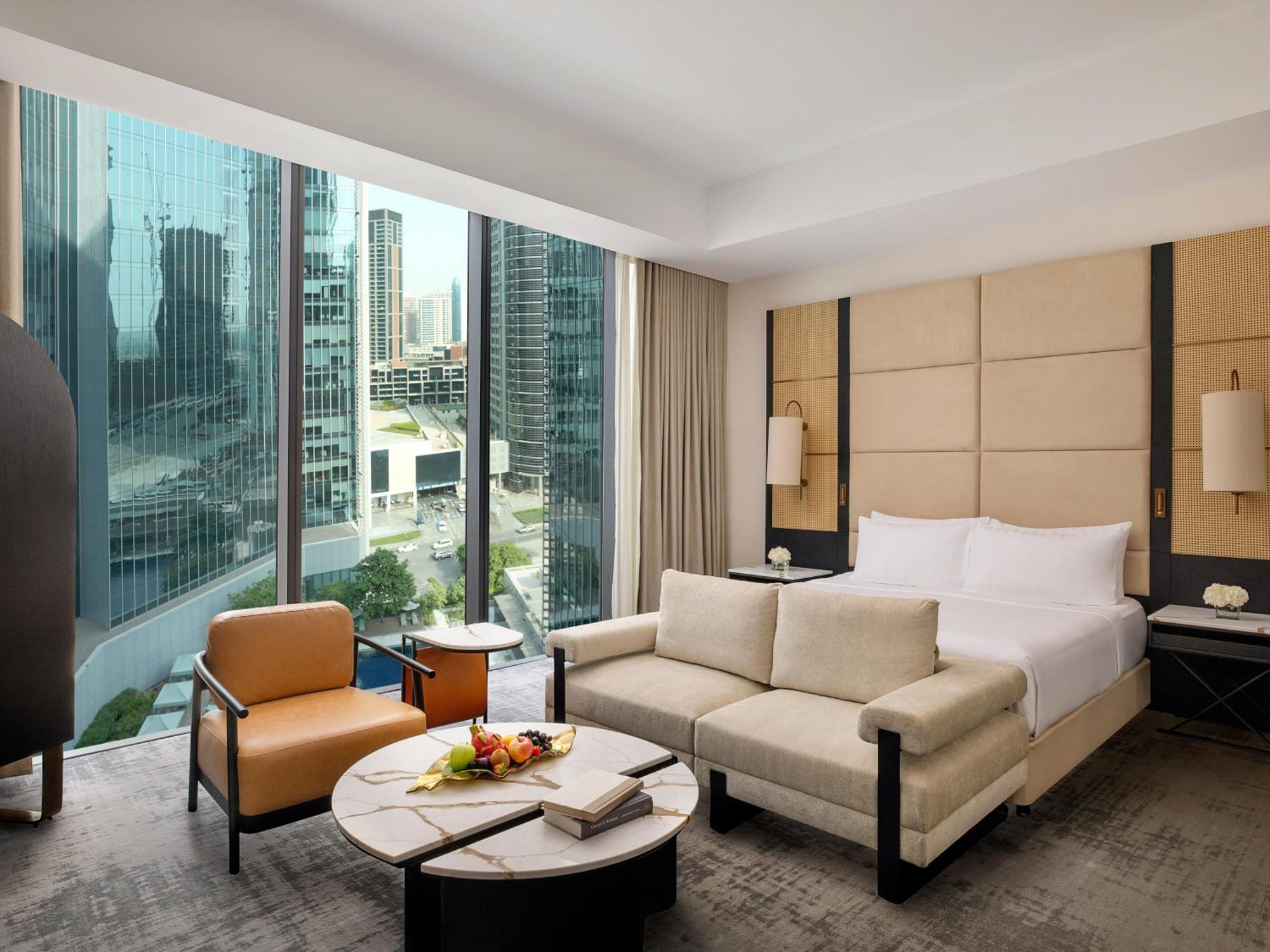 Deluxe Pool View Room